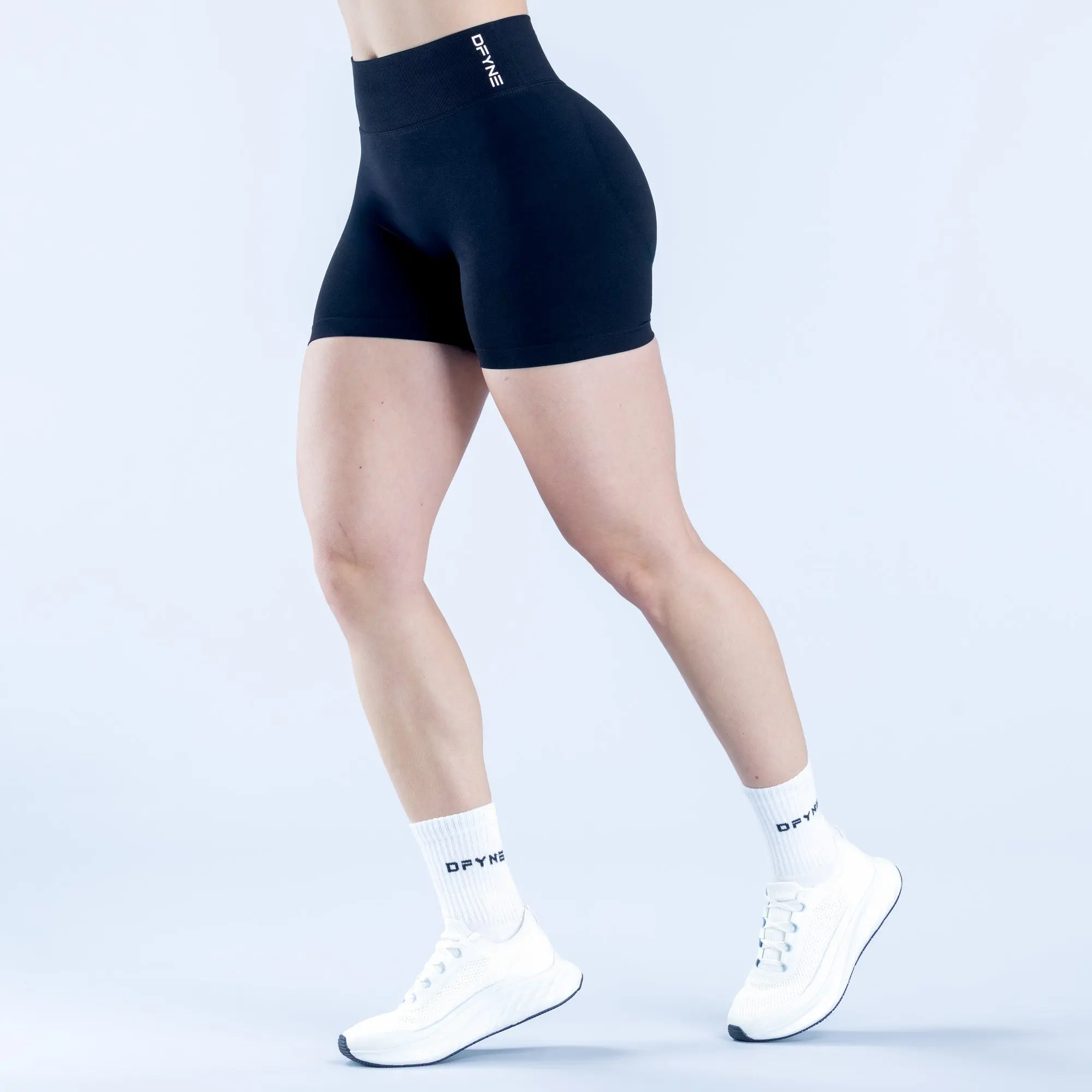 Dynamic Shorts | 4.5"