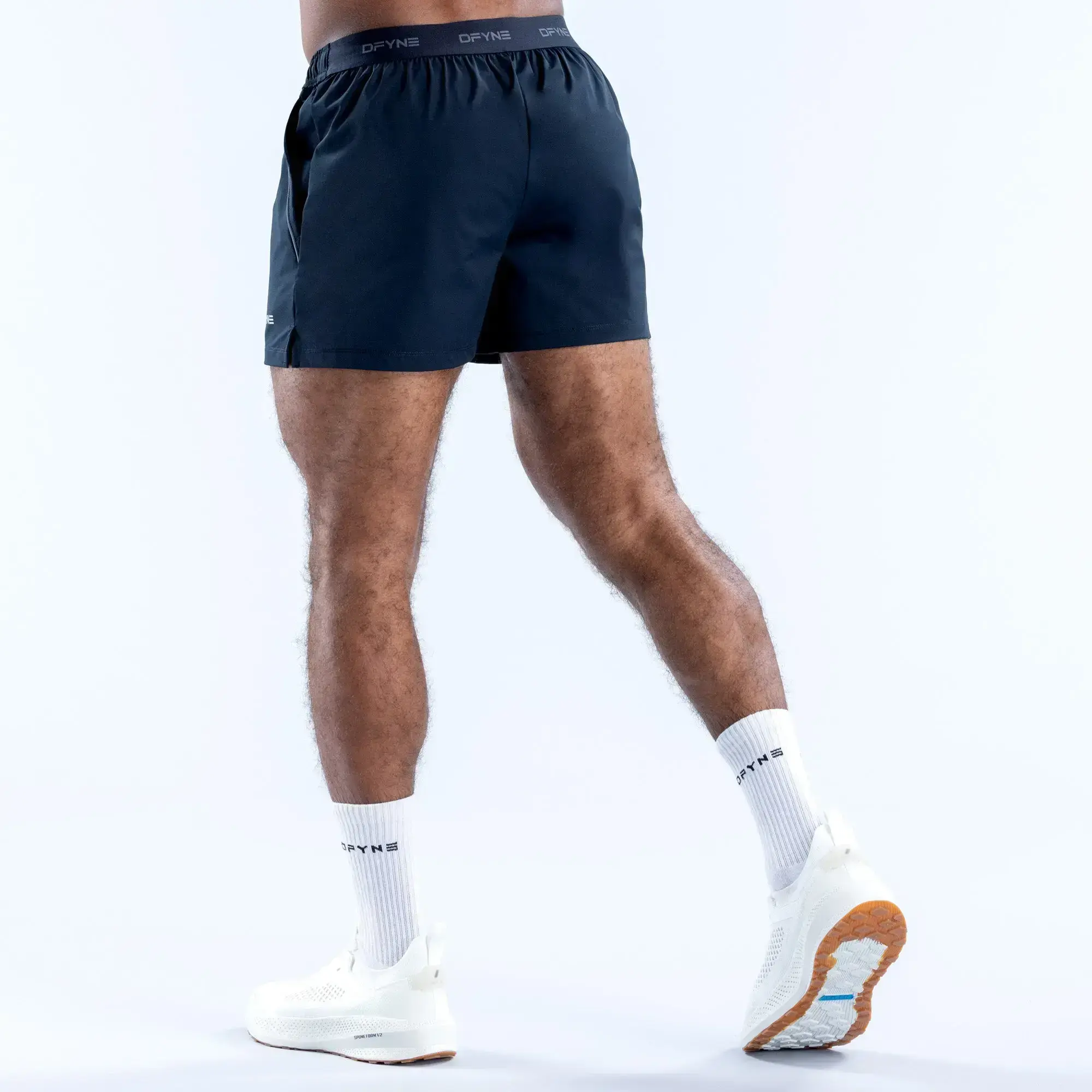 Alternative view of Charge Training Shorts | 4"