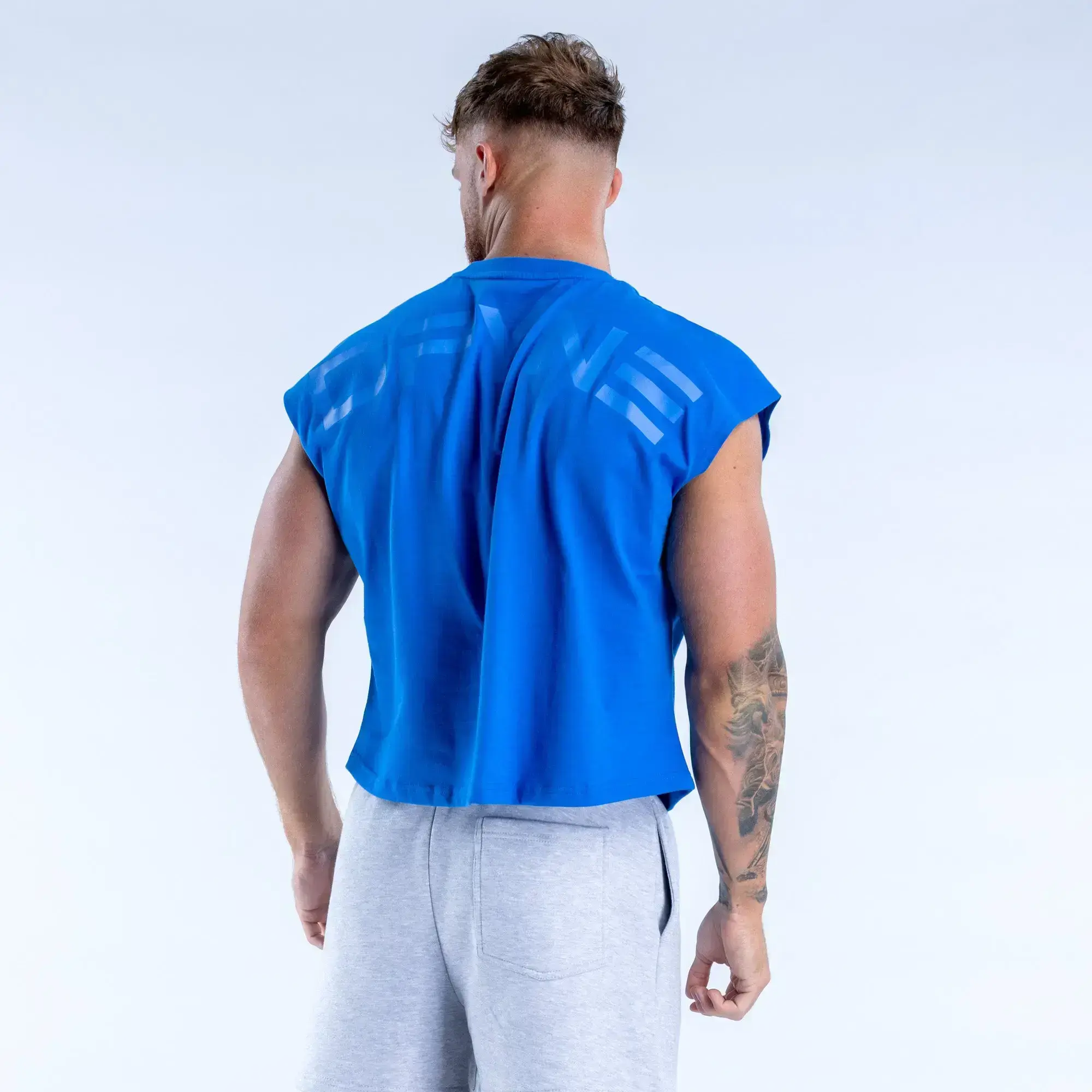 Alternative view of Signature Crop Tank