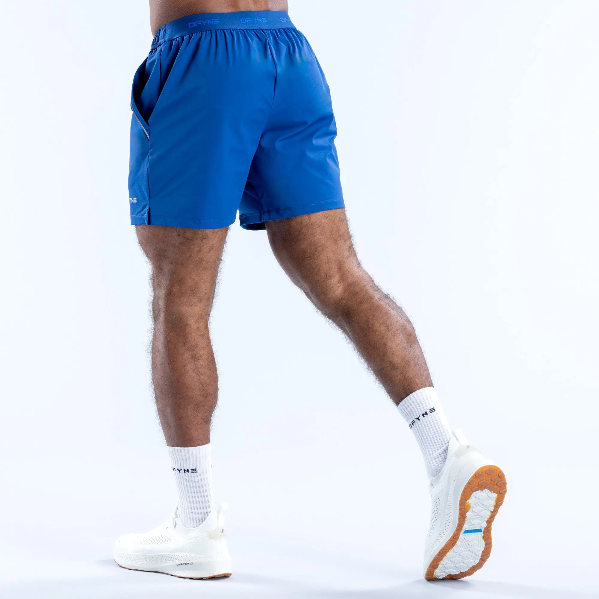 Alternative view of Charge Training Shorts | 6"